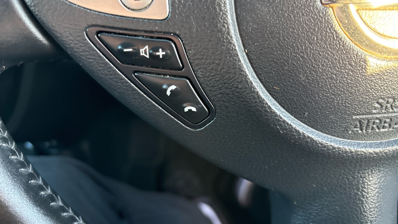 Nissan Juke 1.6 [112] Tekna 5dr [Bose] Petrol Hatchback